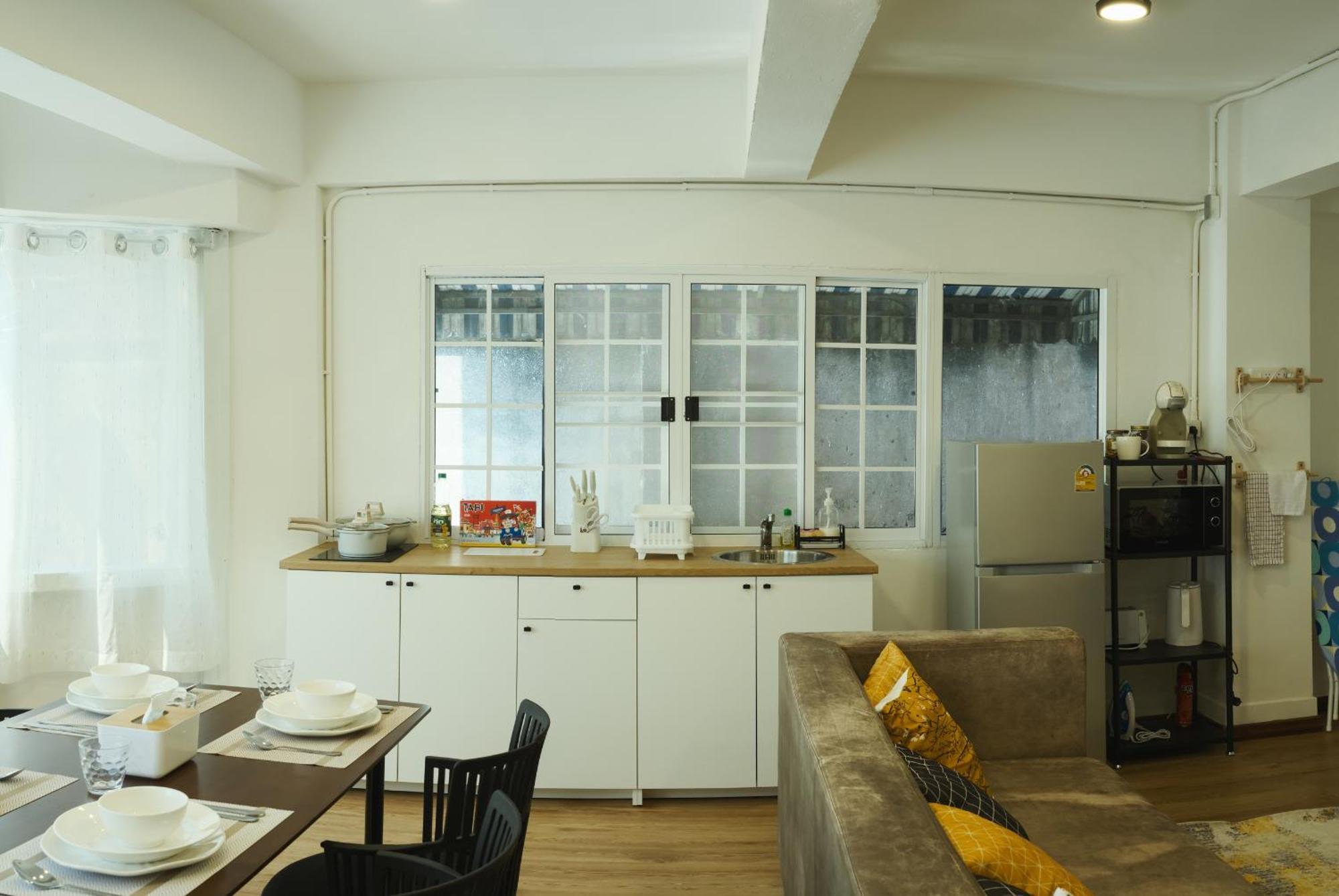 Hidden Gems In China Town, 2Br Apartment Банкок Екстериор снимка
